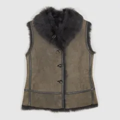 Closed Ladies Shearling vest