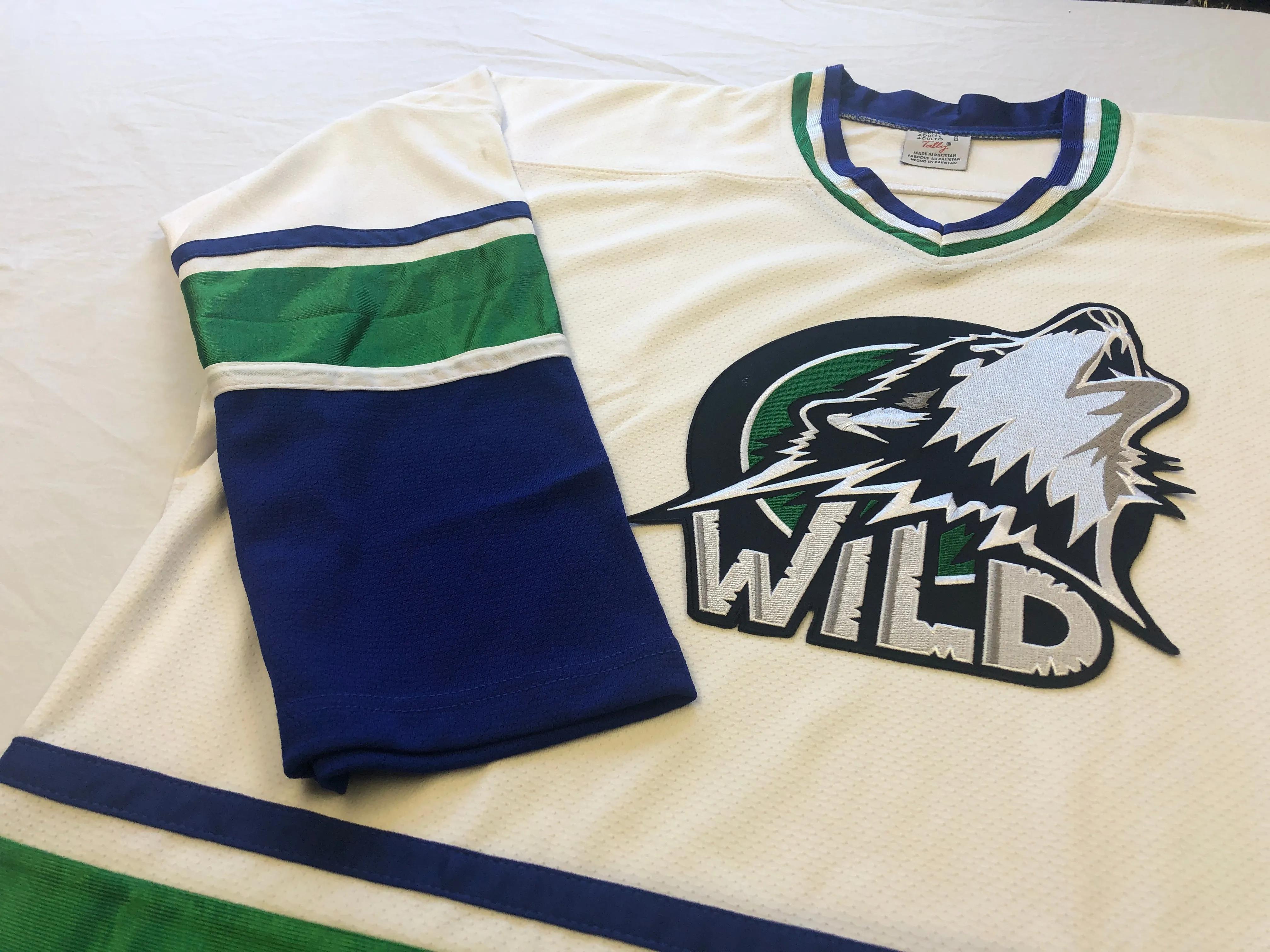 Custom Hockey Jerseys with a Wild Embroidered Twill Team Logo