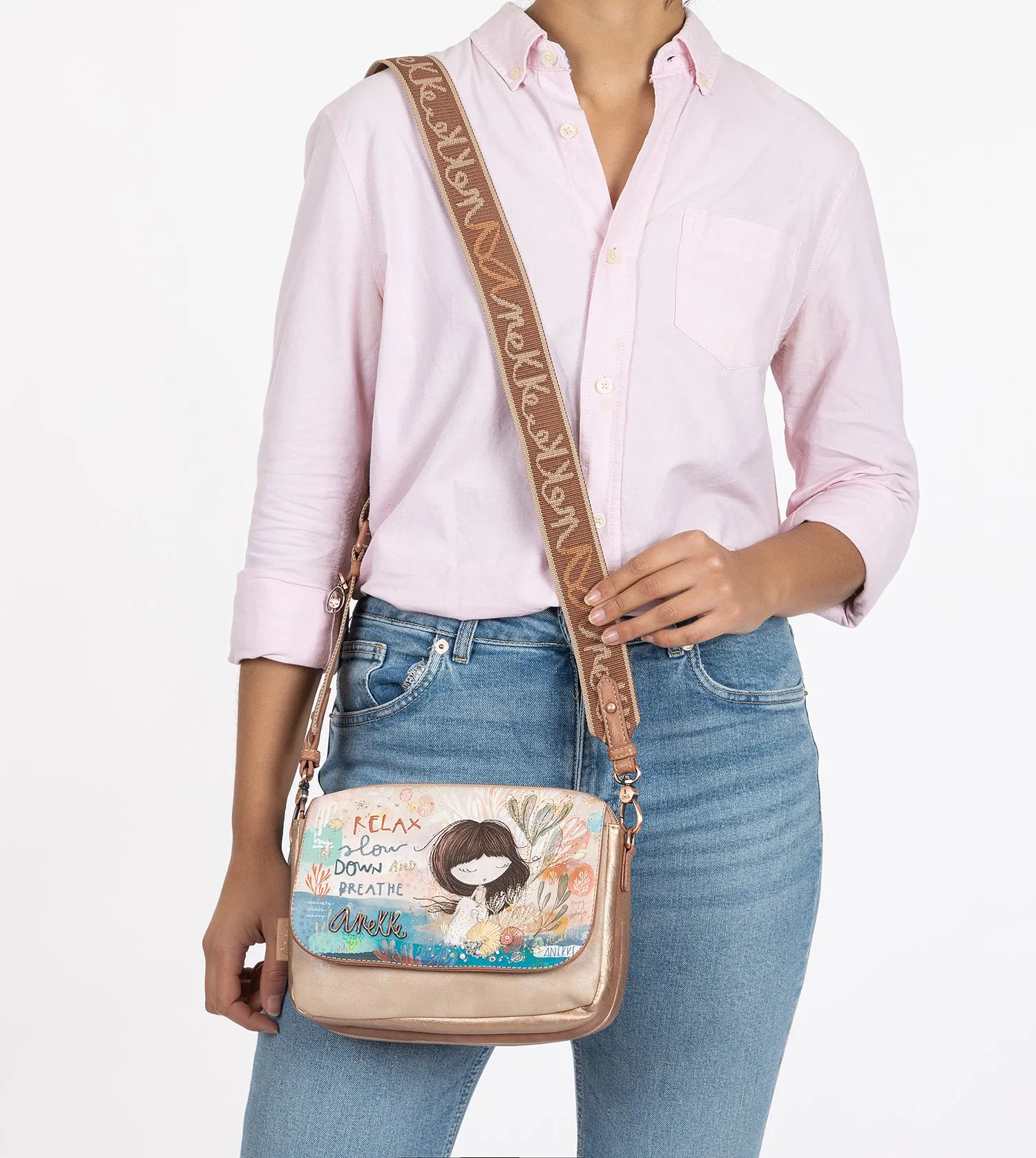 Mediterranean flap shoulder bag