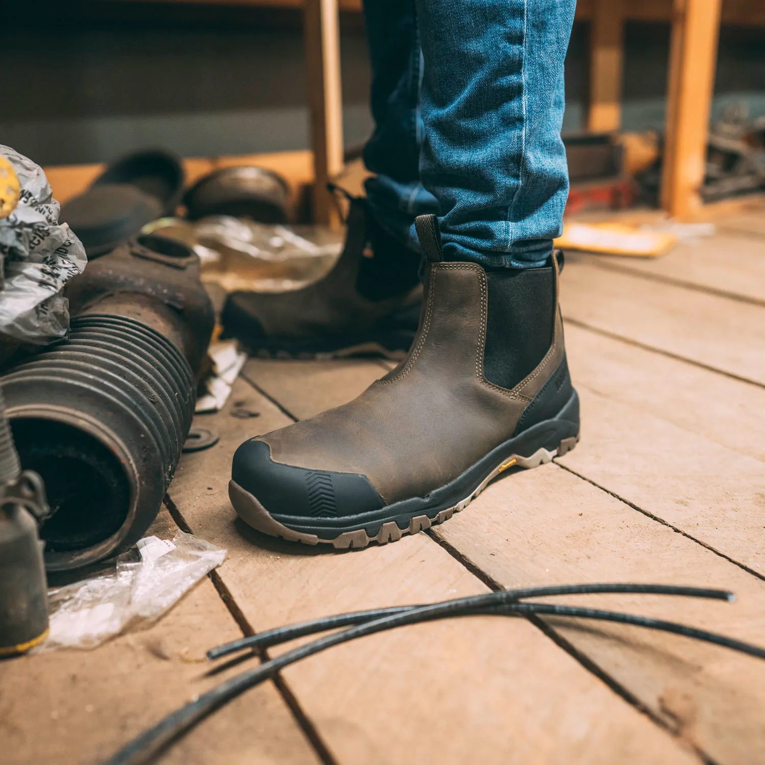 Men's Kodiak Quest Bound Composite Toe Chelsea Safety Work Boot