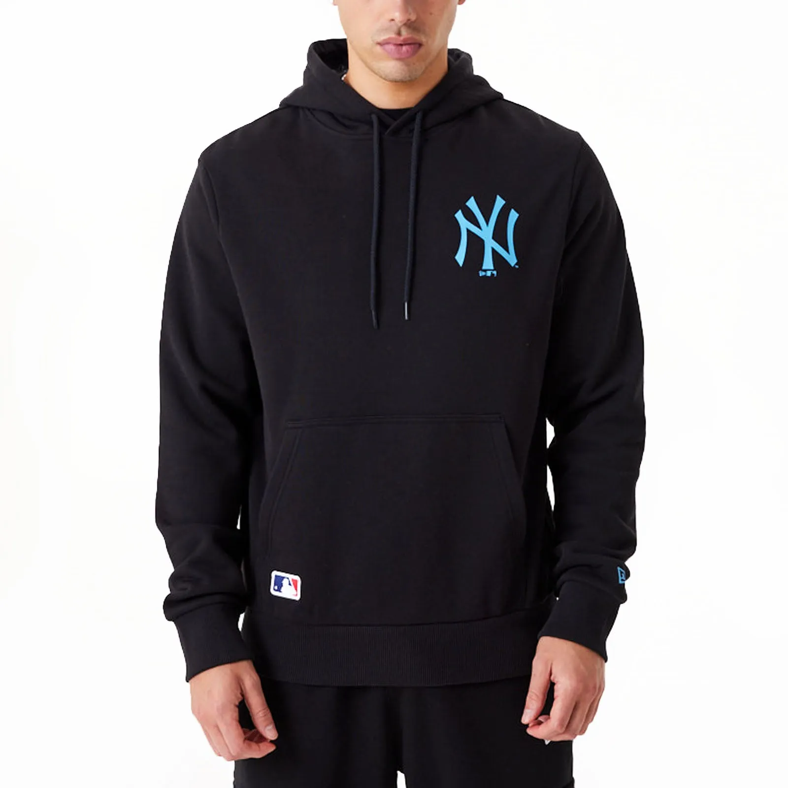 New Era New York Yankees League Essentials Pullover Hoodie - Black