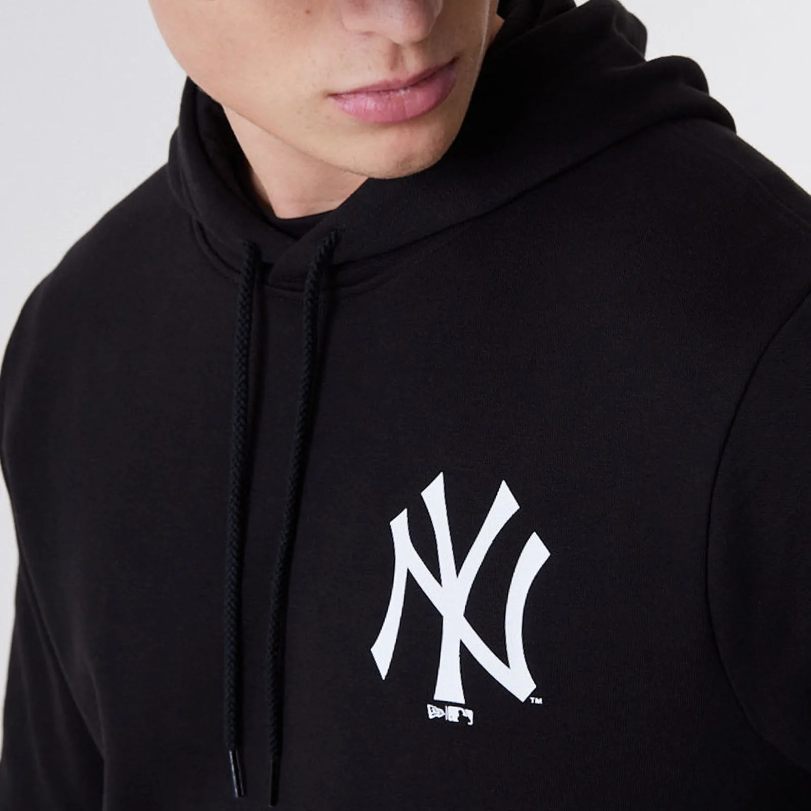 New Era New York Yankees MLB Essentials Hoodie - Black