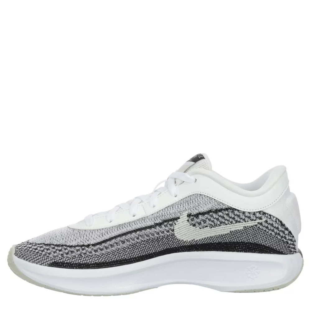 NIKE  MENS FLY KNIT G.T. HUSTLE ACADEMY BASKETBALL SHOE