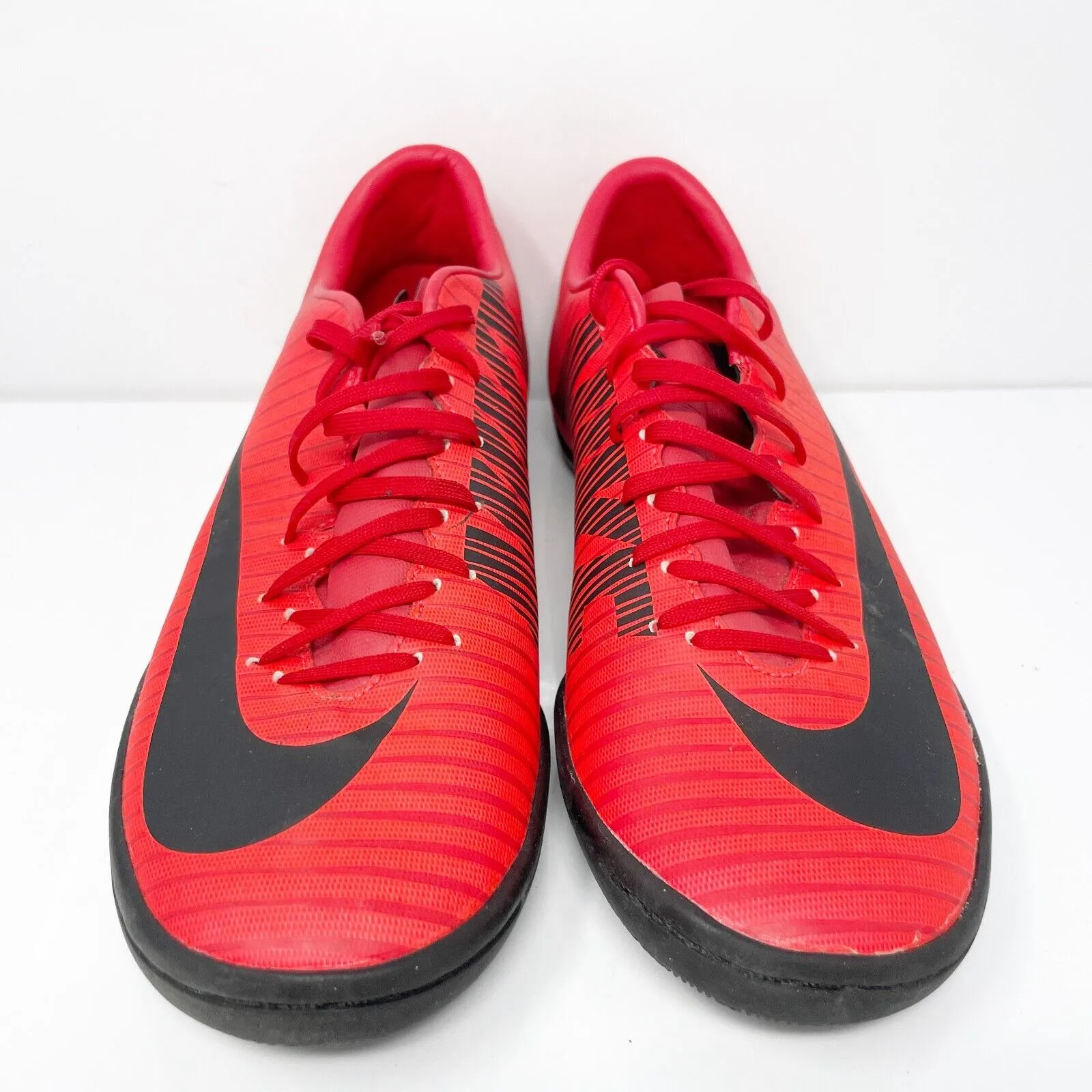 Nike Mens MercurialX Victory VI IC 831966-616 Red Football Cleats Shoes Size 9