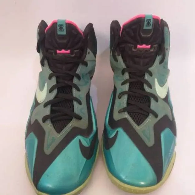 Nike mens size 7y teal lebron 11 xi south beach basketball