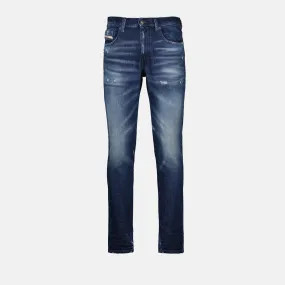 Slim Fit Jeans with a Distressed Look