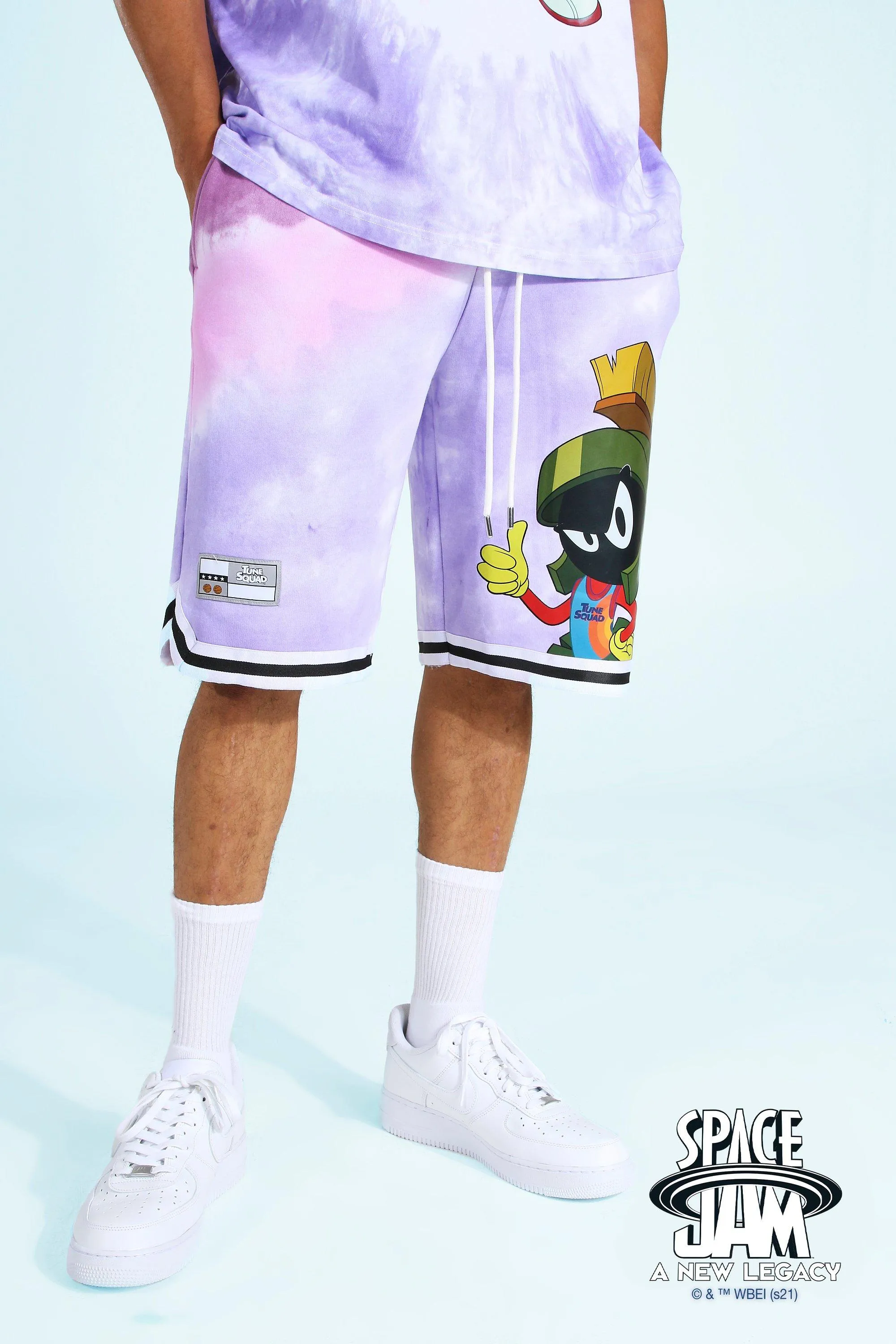 Space Jam Marvin Basketball License Short | boohooMAN UK