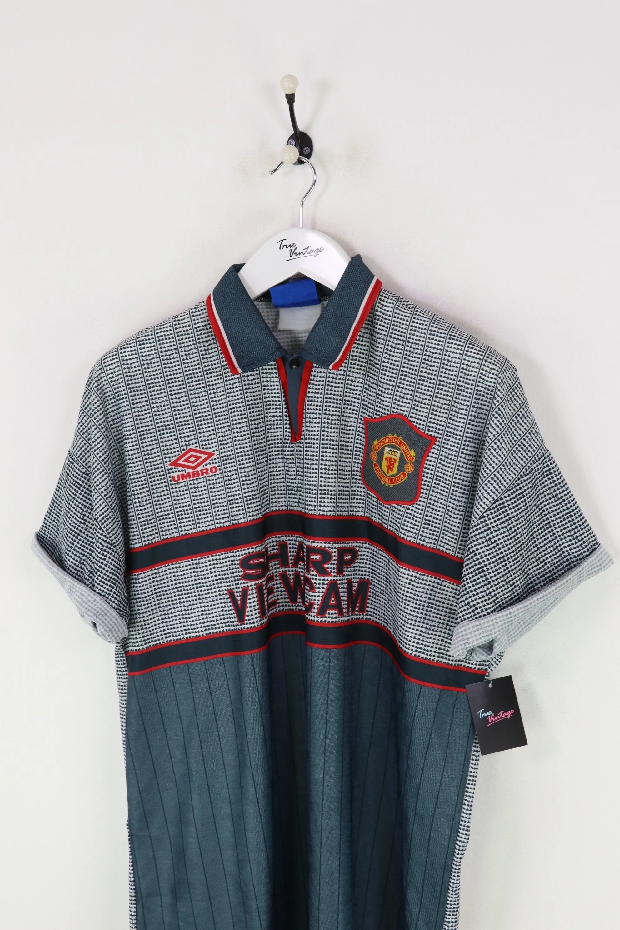 Umbro Manchester United Football Shirt Grey/Red XL