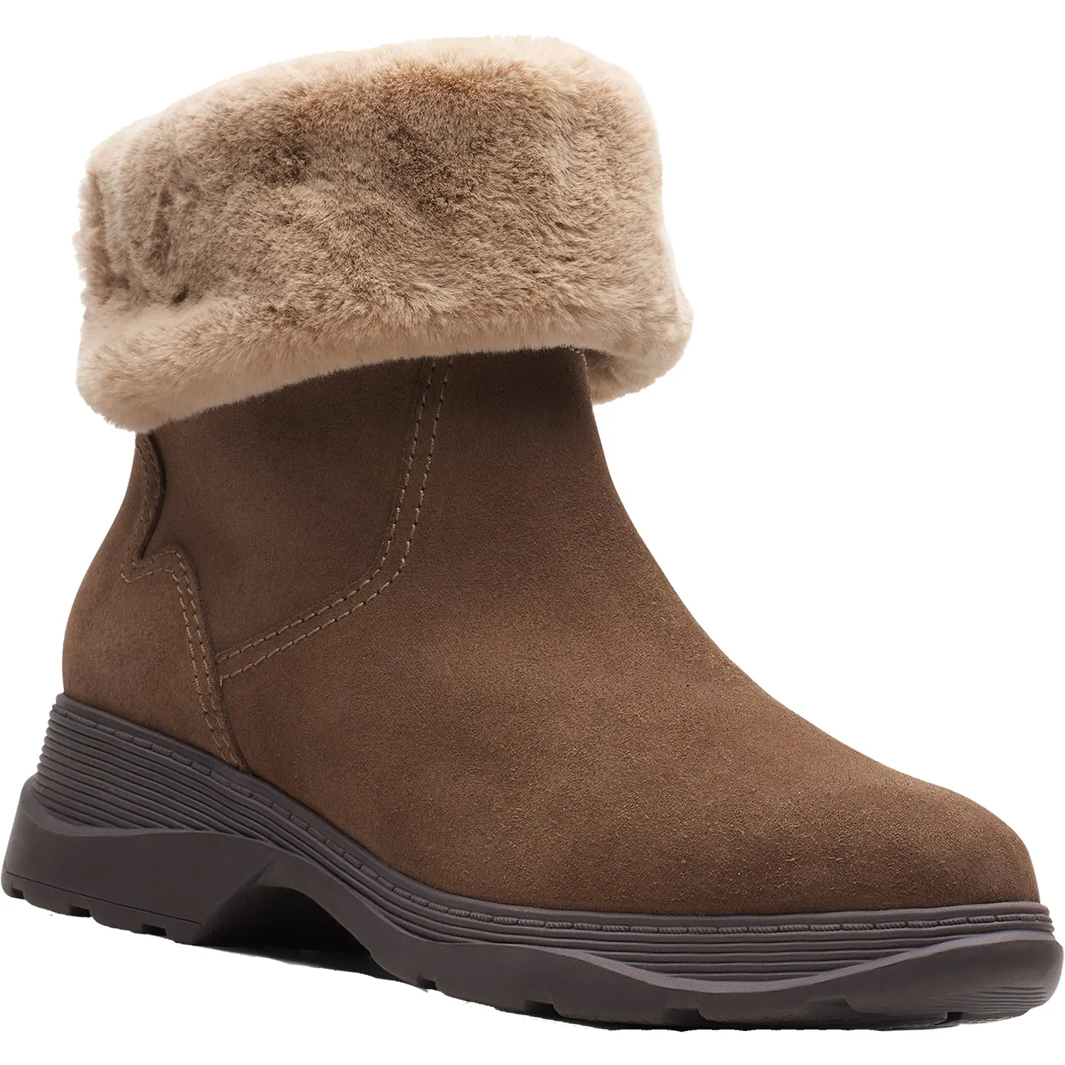 Women's Clarks Aveleigh Pull Dark Khaki Suede